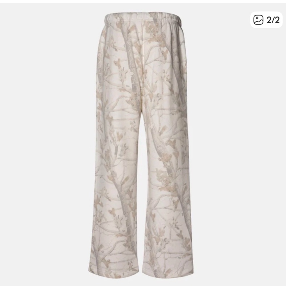 Woodland Camo Sweatpant - Picture 2 of 2